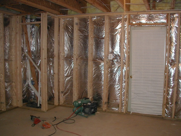 590x440 pixels (133.6K)